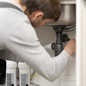 Water Leaking Pipe Repair